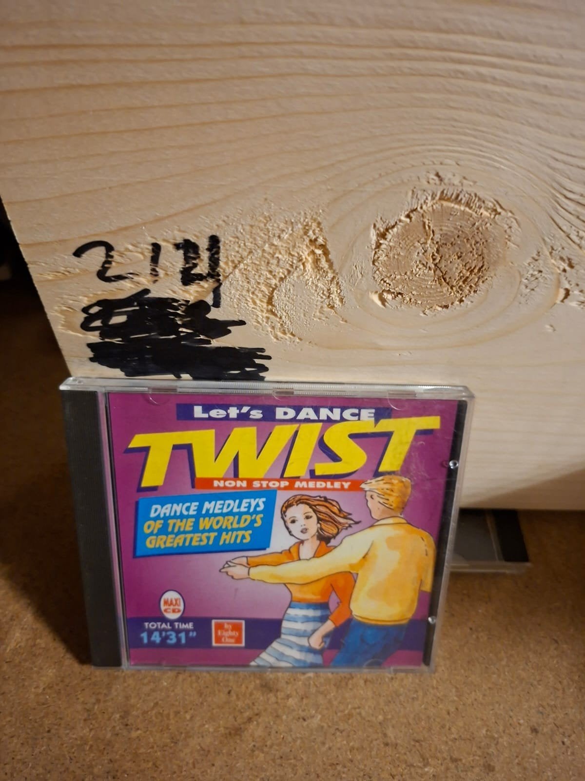 Let's Dance Twist - Non Stop Medley Dance Hits CD, Cd's en Dvd's, Ophalen of Verzenden, Gebruikt, Dance, Album