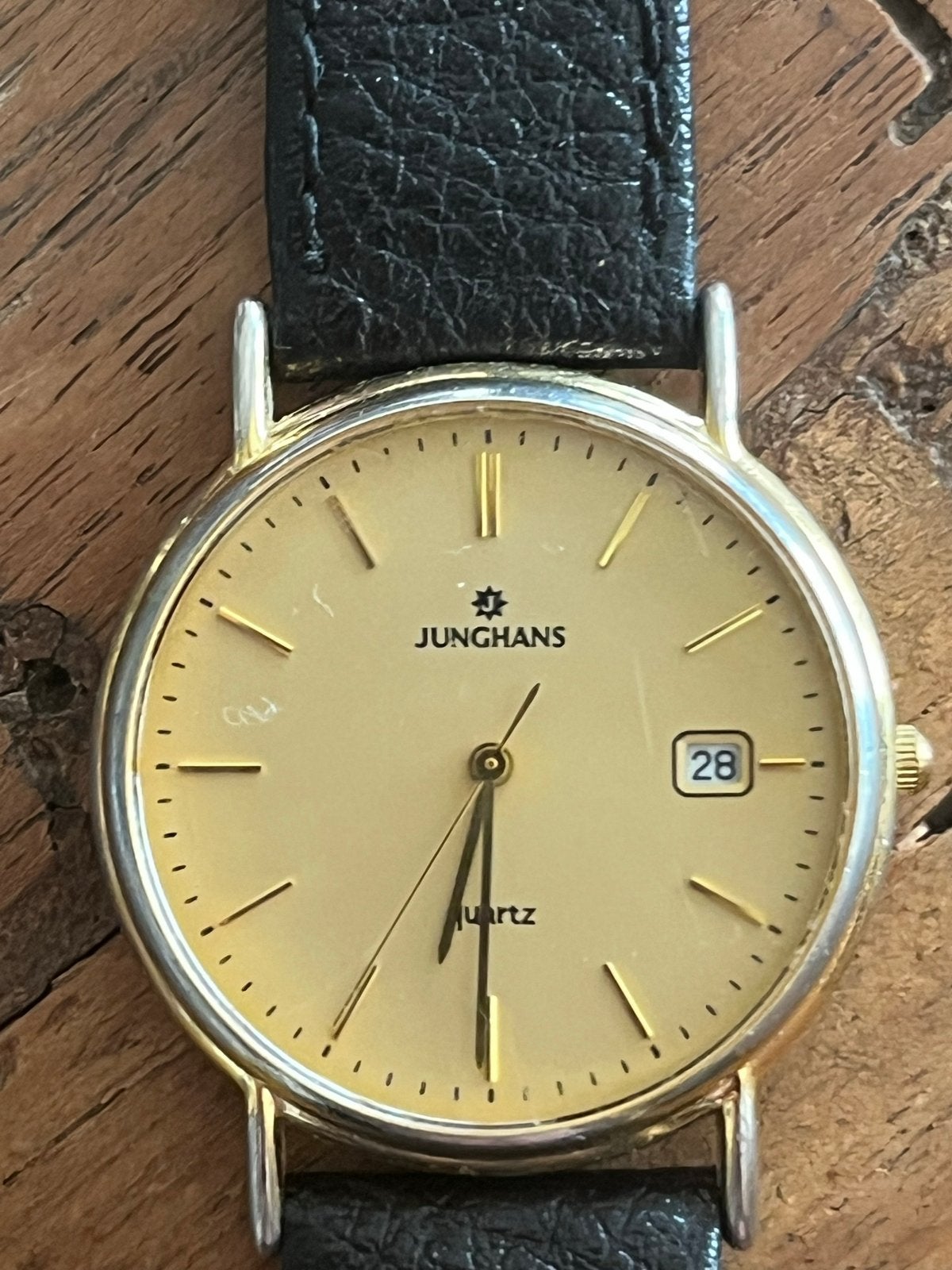 Junghans Quartz Polshorloge - Klassiek en Elegant, Sieraden, Tassen en Uiterlijk, Horloges | Heren, Polshorloge, Goud, Ophalen