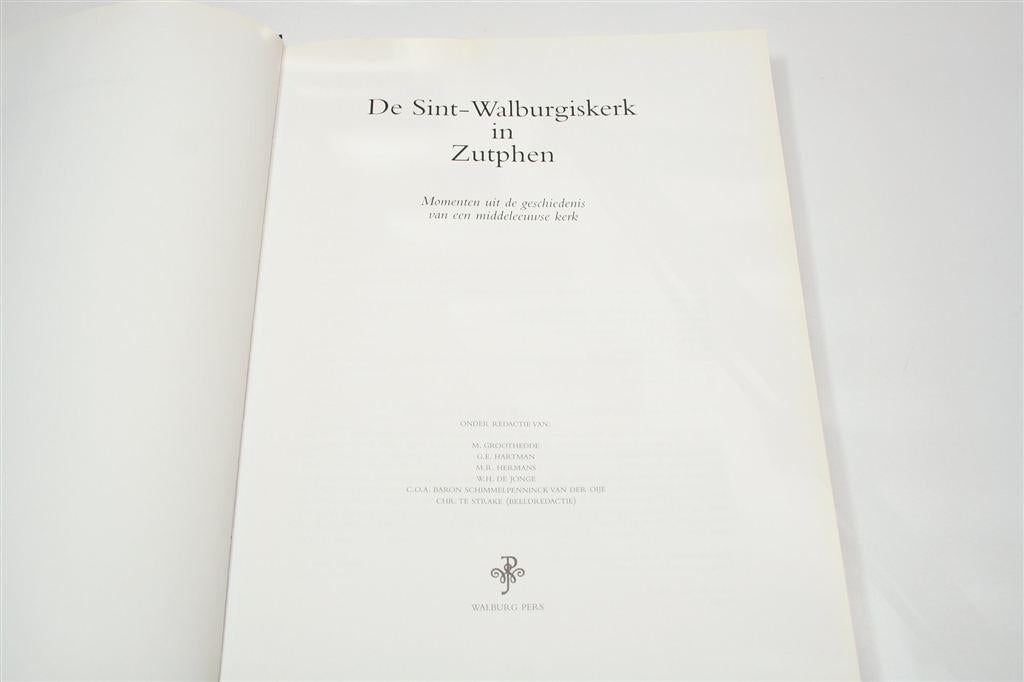 Sint-Walburgiskerk Zutphen — Middeleeuwse Kerk 1999, Ophalen of Verzenden, Gelezen
