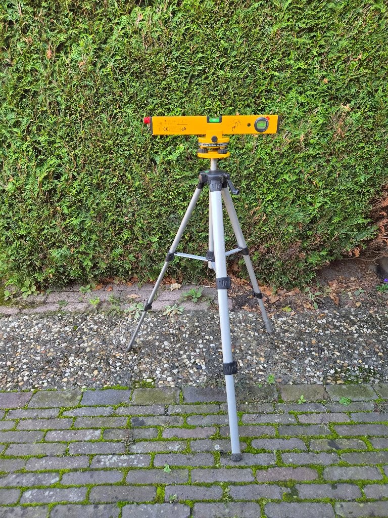 laser waterpas t.e.a.b., Doe-het-zelf en Verbouw, Meetapparatuur, Ophalen, Gebruikt, Overige meters