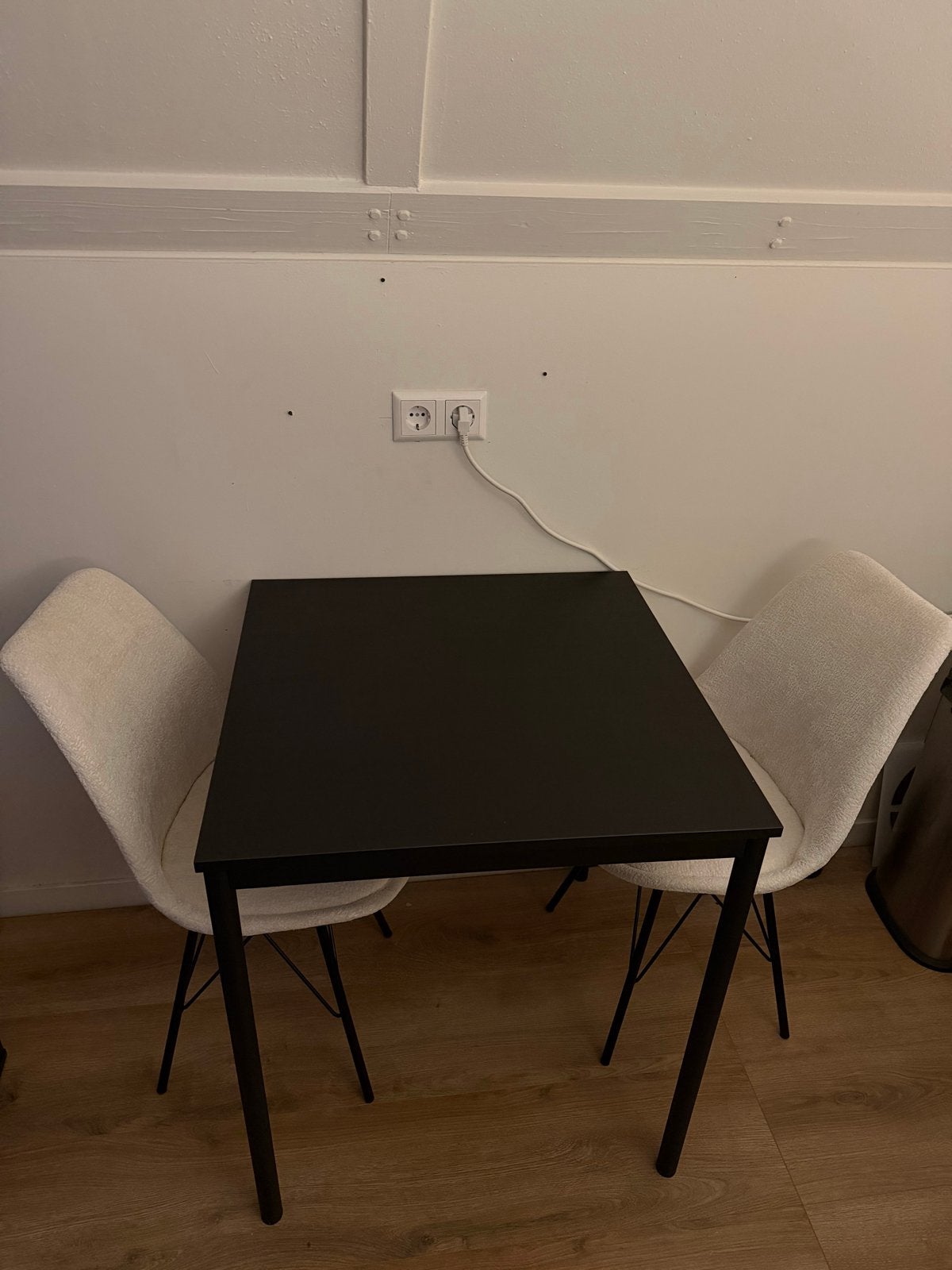 Compacte zwarte tafel 67x67cm incl. Stoelen, Huis en Inrichting, Ophalen, Gebruikt, Vierkant, Tot twee personen