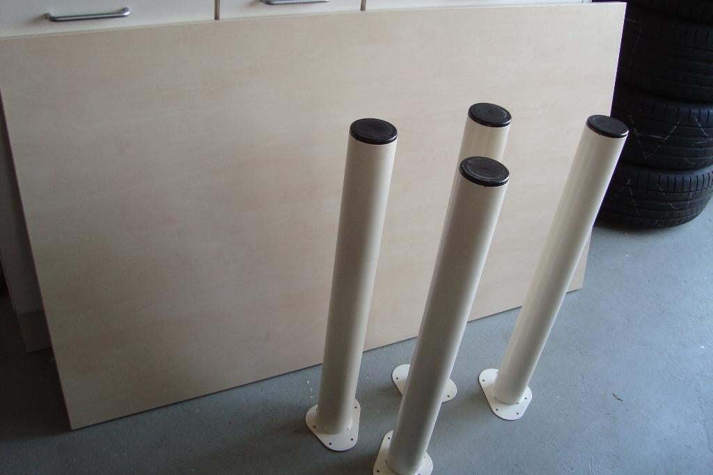Tafel 140x80 houtmotief Zie foto's, Ophalen, Gebruikt, Overige materialen, 100 tot 150 cm
