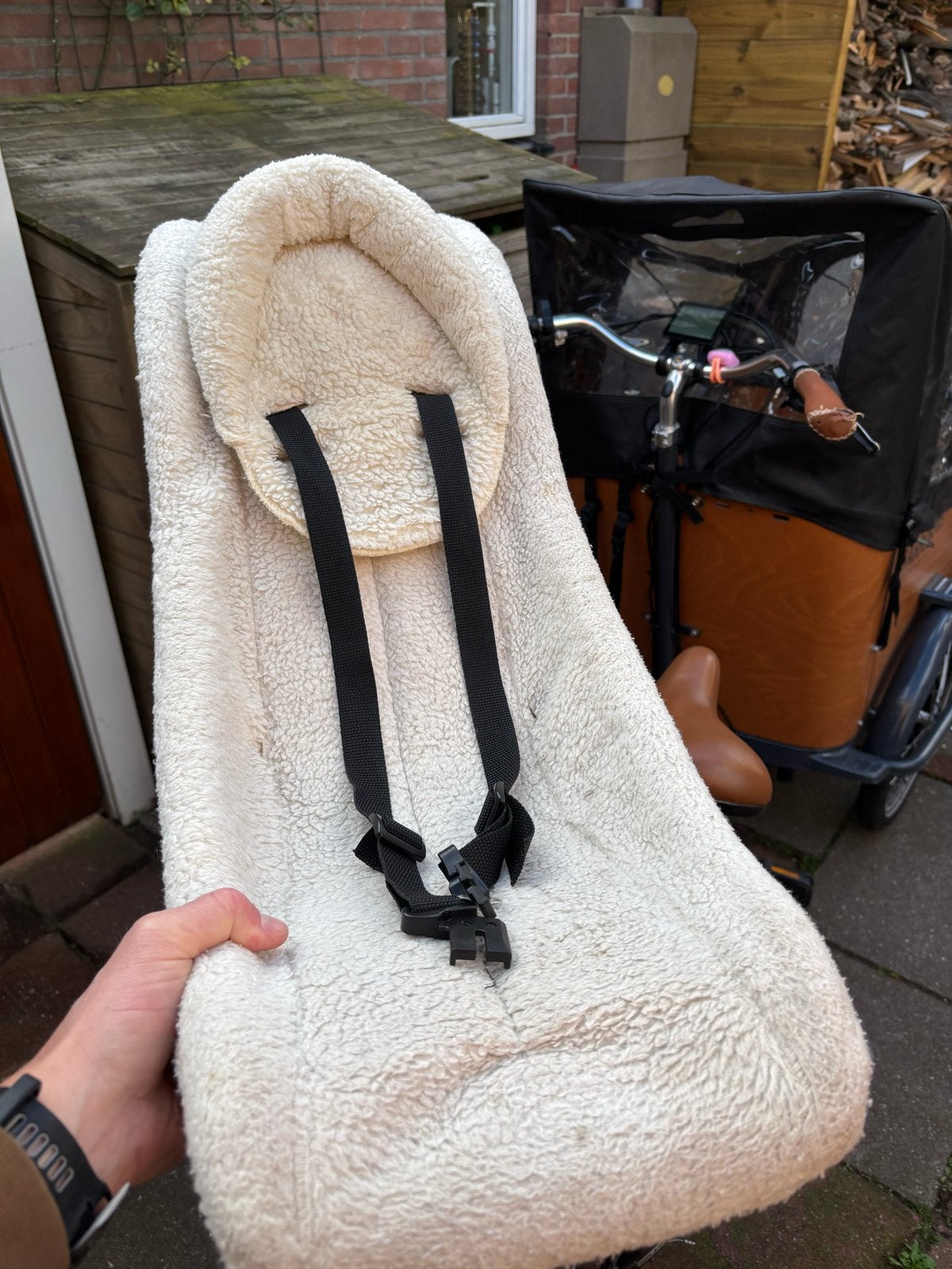 Babyschaal voor Babboe bakfiets - Comfortabel en veilig, Ophalen of Verzenden, Gebruikt, 0 t/m 10 kg, Voorzitje