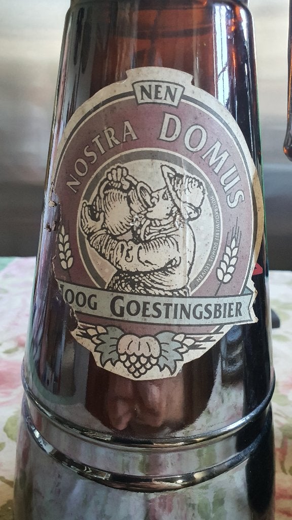 Twee Flessen Bier van Nostra Domus Hoog Goestingsbier 2 Lite, Verzamelen, Ophalen, Gebruikt, Flesje(s), Overige merken