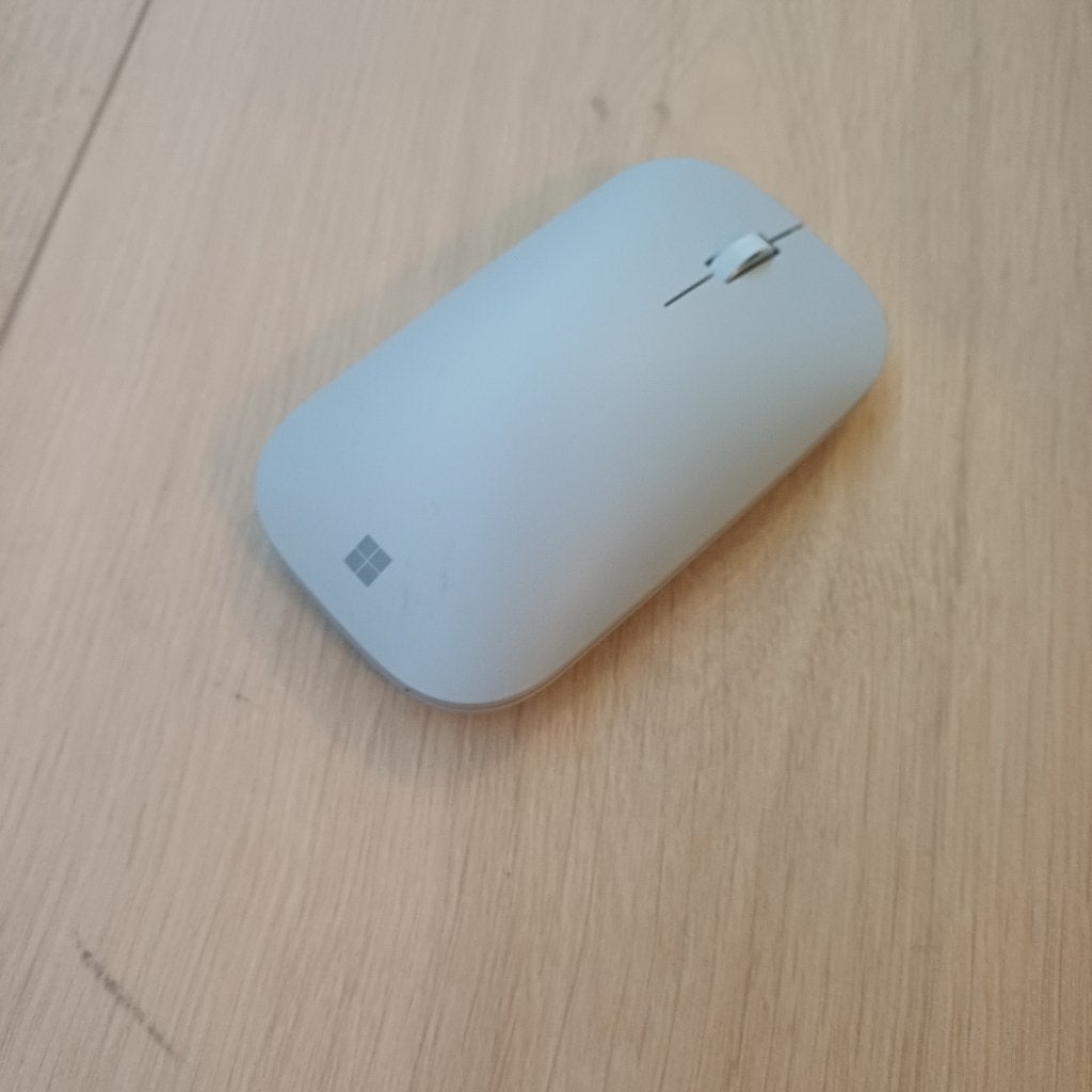 Microsoft Surface Bluetooth Muis - Zilver, Computers en Software, Muizen, Muis, Rechtshandig, Nieuw, Draadloos