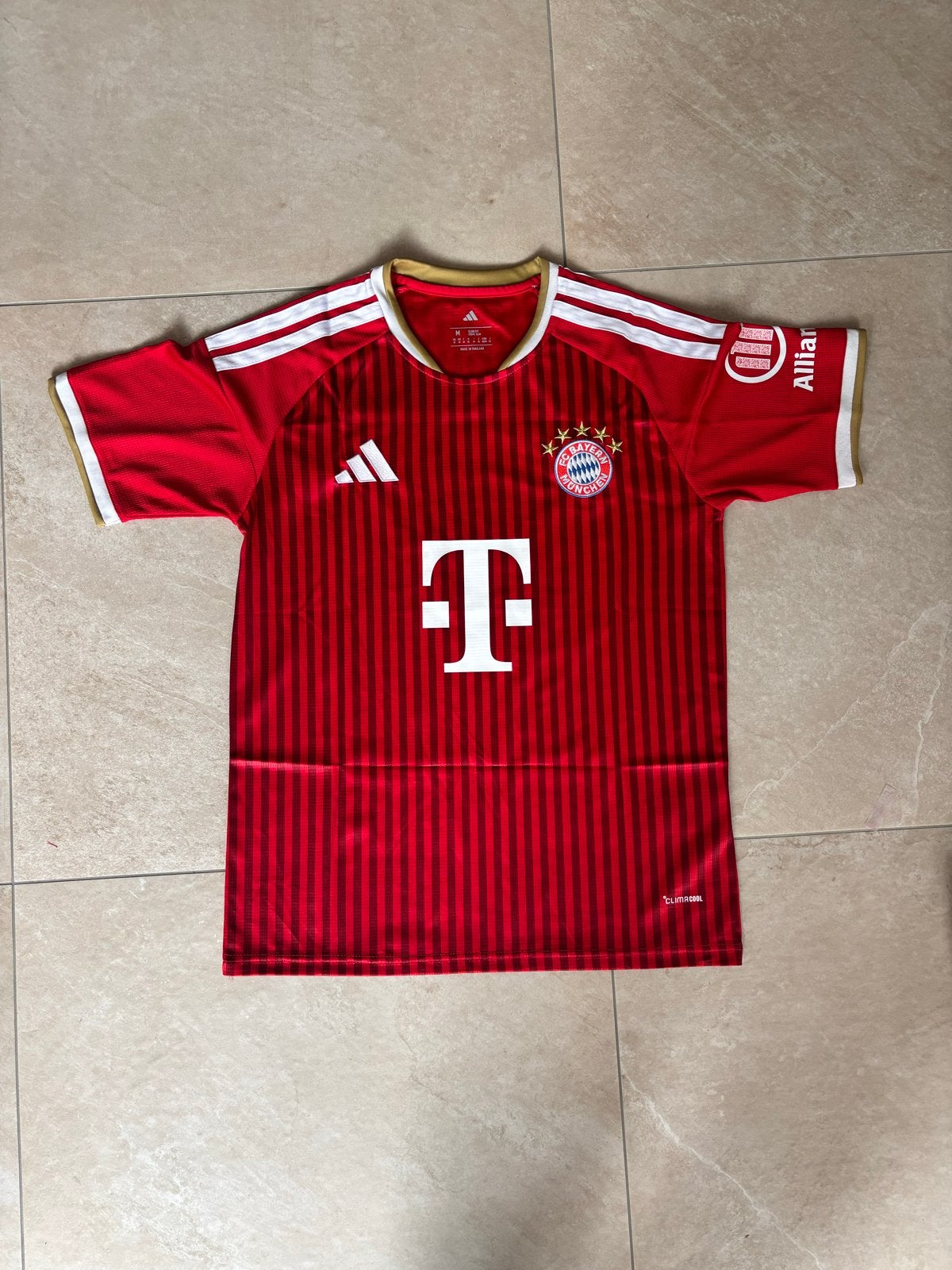 FC Bayern München Thuisshirt 2026/2027 - Maat M, Maat M, Ophalen of Verzenden, Zo goed als nieuw, Shirt