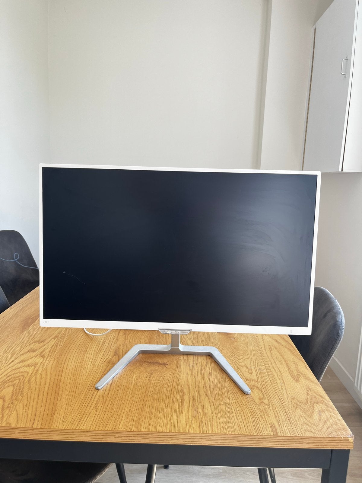 Philips Monitor - 21 inch, Computers en Software, Monitoren, Ophalen, HDMI, IPS, Kantelbaar