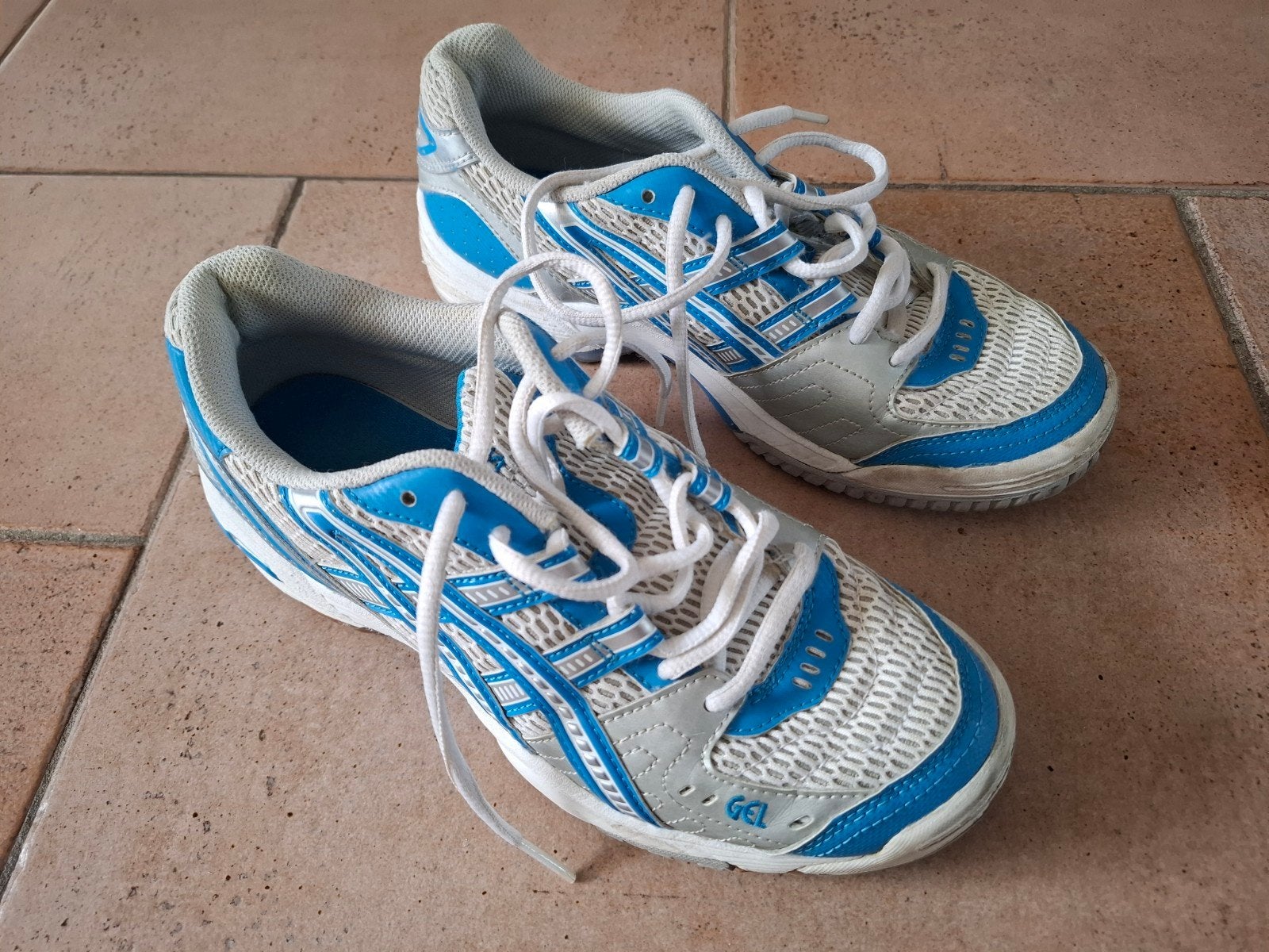 Asics sportschoenen, Ophalen, Gebruikt