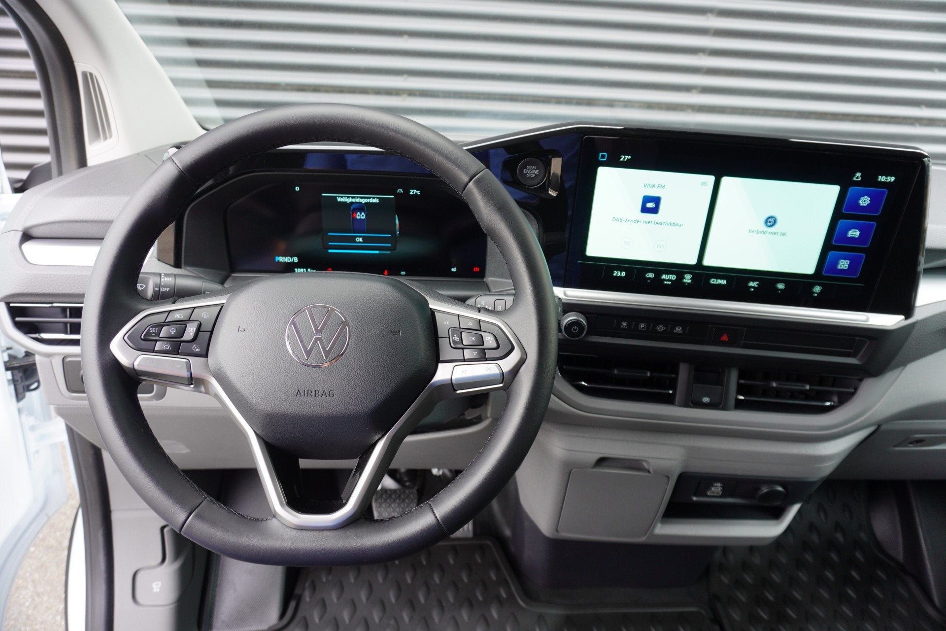 Volkswagen E-Transporter 32 L1H1 Life 64 kWh Apple Carplay C, Auto's, Automaat, Gebruikt, Volkswagen, Wit