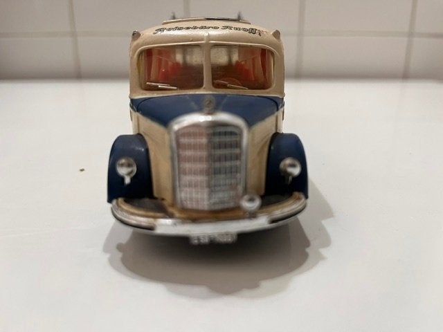 Mercedes Benz Omnibus 1950 Dinky Matchbox koopje, Verzenden, Zo goed als nieuw, Bus of Vrachtwagen