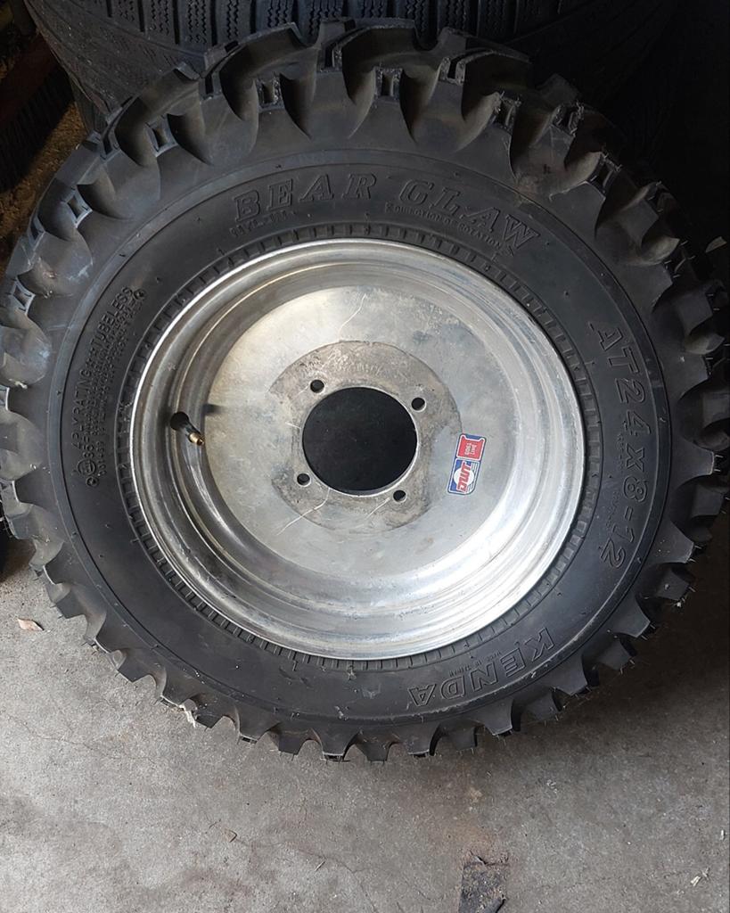 Quad velg  4 x 100 met band, Ophalen of Verzenden