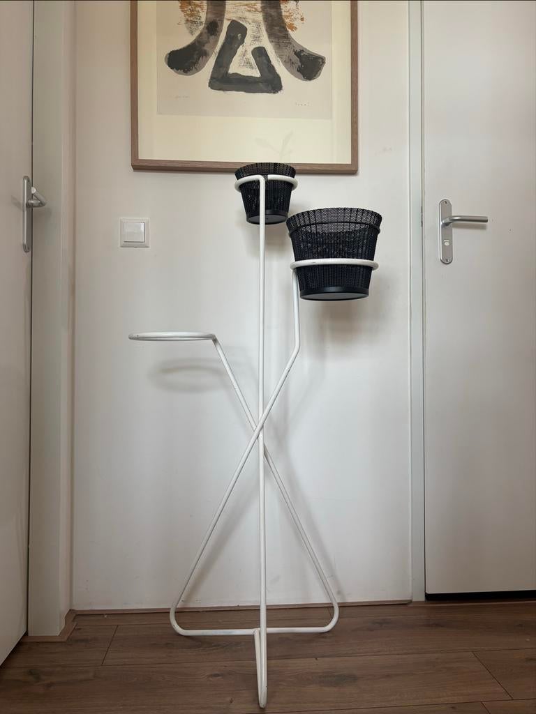 Mathieu Matégot zeldzame Jaren '50 plantenstandaard, Huis en Inrichting, Woonaccessoires | Overige, Ophalen, Vintage, Gebruikt