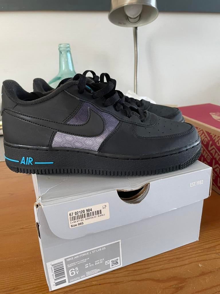 Nike airforce 1, Zwart, Nieuw, Ophalen of Verzenden, Sneakers of Gympen