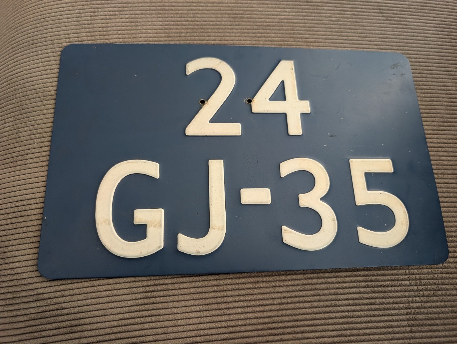 oud blauw nummerbord (2 regelig), Ophalen of Verzenden
