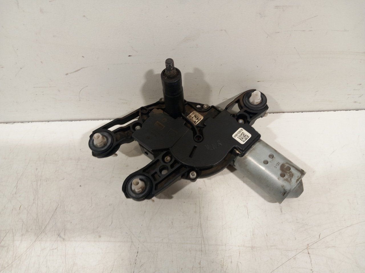 Ruitenwissermotor achter Volkswagen Golf, Onderdelen@venauto.nl, Van der Ven Autorecycling B.V., Gebruikt, Ettenseweg 76, 4706 PB Roosendaal, The Netherlands