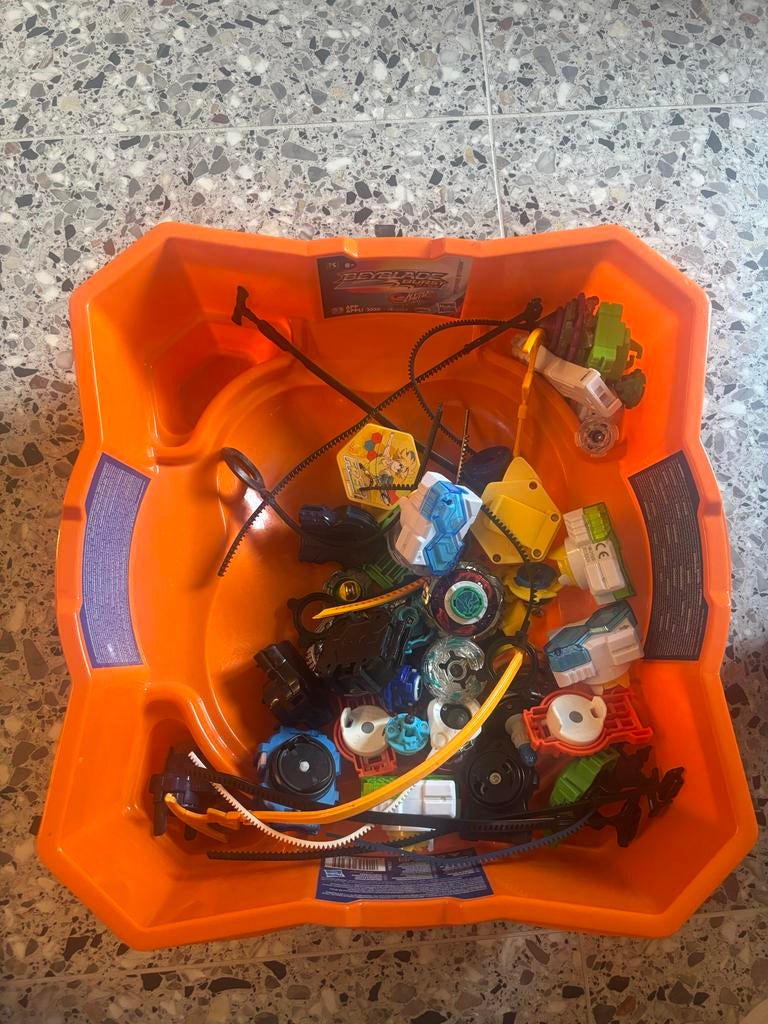 Beyblade Burst Speelset - Compleet met Arena en Accessoires, Ophalen of Verzenden, Gebruikt, Jongen of Meisje