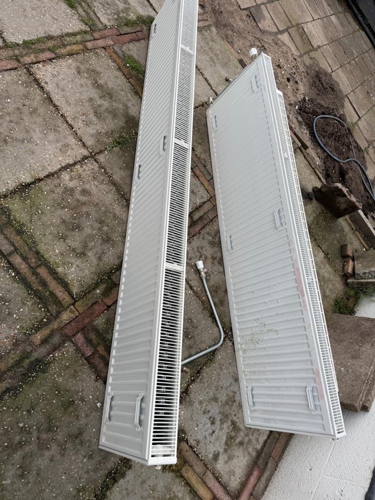 Radiatoren, Ophalen, 30 tot 80 cm, Radiator, Zo goed als nieuw