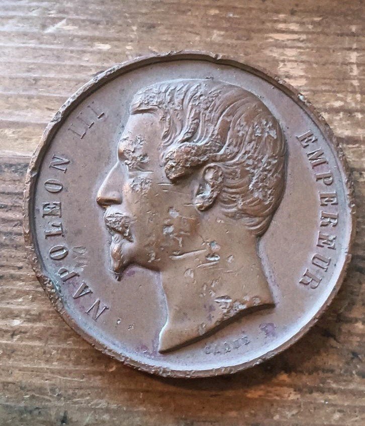 Franse koperen herdenkingspenning Napoleon III 1856 50 mm, Ophalen of Verzenden, Overige materialen, Buitenland