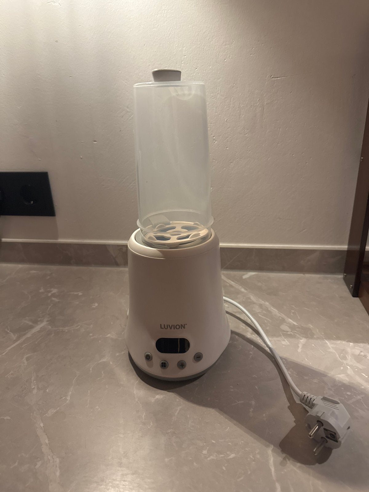 Luvion Flessen- en Potjesverwarmer, Ophalen, Zo goed als nieuw, Flessen- of potjesverwarmer, Luvion