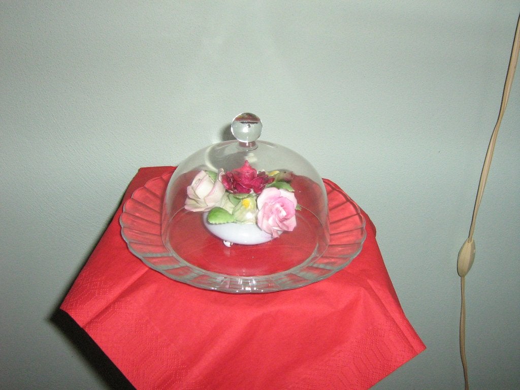 Stolp met Engelse decoratie, Glas, Ophalen of Verzenden, Nieuw, 18 cm