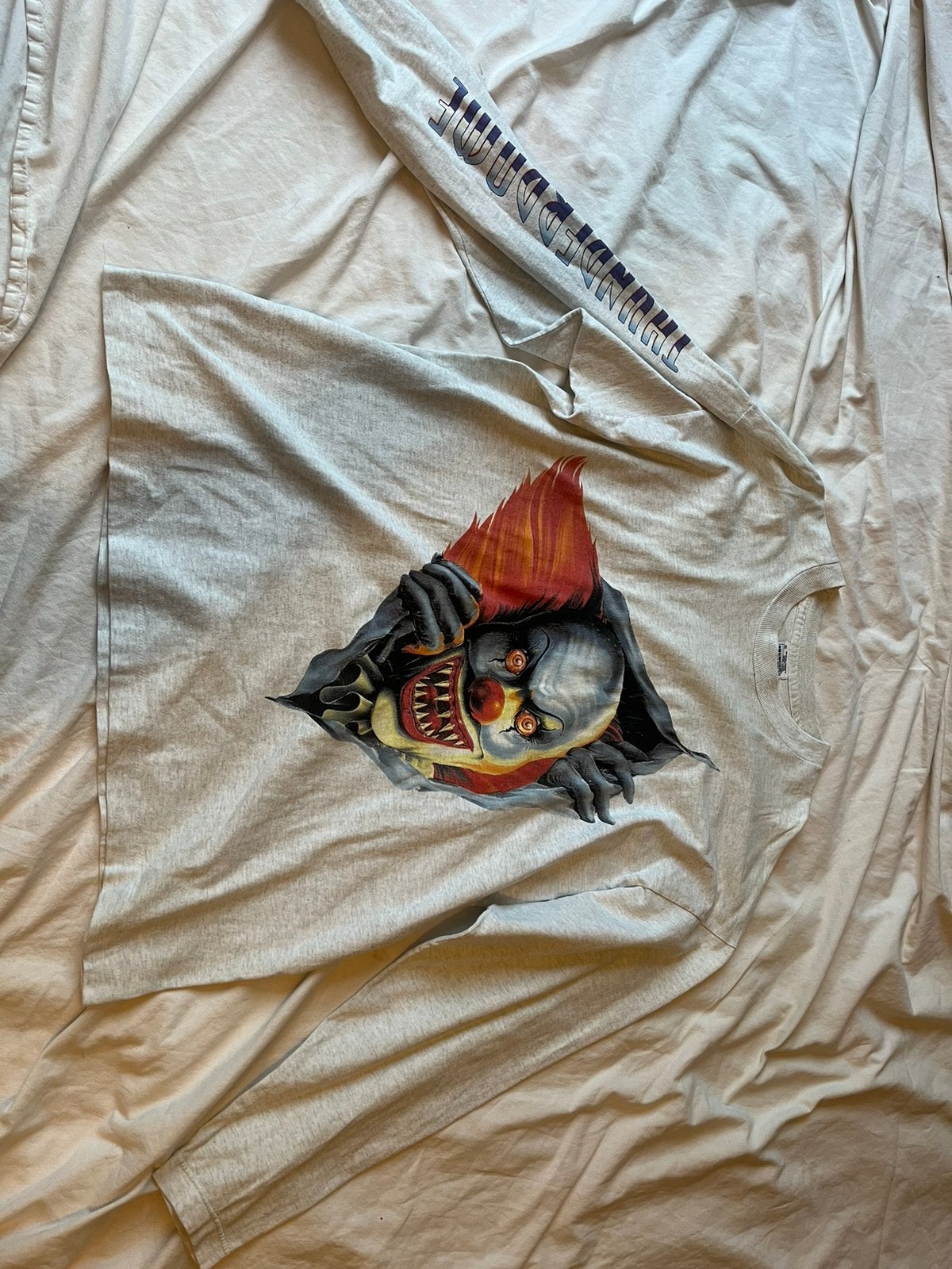 Thunderdome Chapter VIII Devil in disguise, Kleding | Heren, T-shirts, Zo goed als nieuw, Maat 56/58 (XL), Grijs, Ophalen of Verzenden