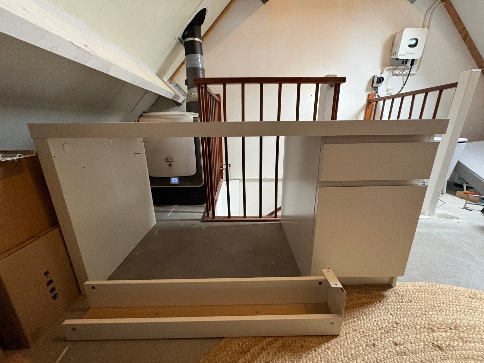 Bureau + bureaustoel, Huis en Inrichting, Bureaus, Ophalen, Gebruikt, IKEA, Wit