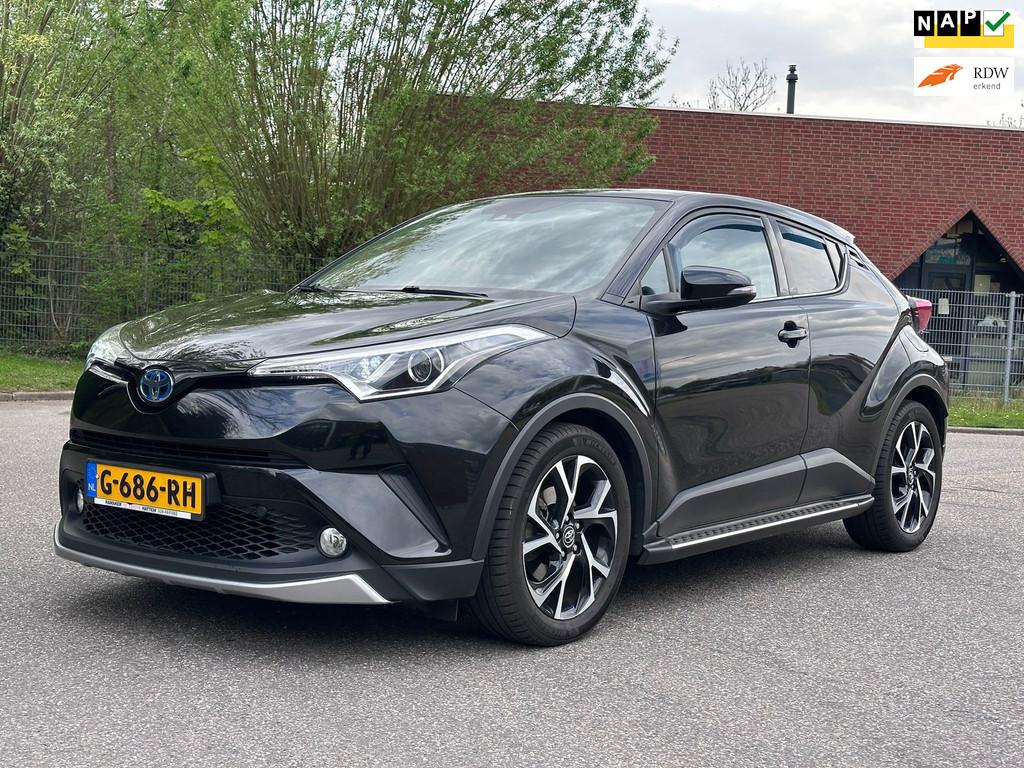 Toyota C-HR 1.8 Hybrid Dynamic Camera*Trekhaak*Navigatie*Cru, Euro 6, 4 cilinders, Zwart, 26 km/l