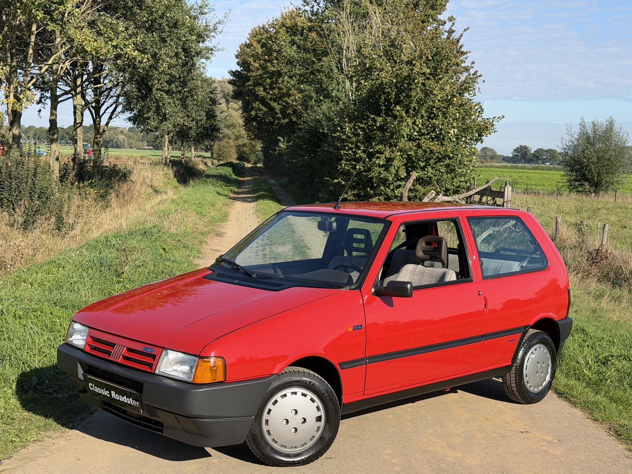 Fiat Uno 1.0 45 S i.e NL AUTO, 45.302KM, CONCOURSSTAAT!, Auto's, Stof, Bedrijf, Handgeschakeld, Onderhoudsboekje