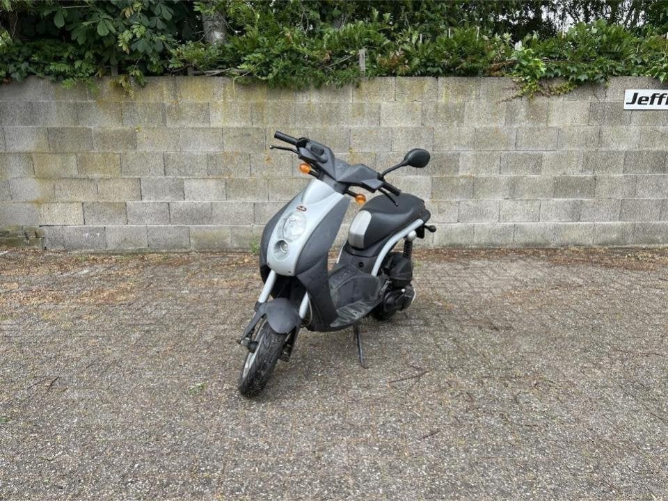 Peugeot LUDIX 1-cilinder, 2-takt, luchtgekoeld Grey 2006, Fietsen en Brommers, Snorfietsen en Snorscooters, Gebruikt, -, - 0
-, NL