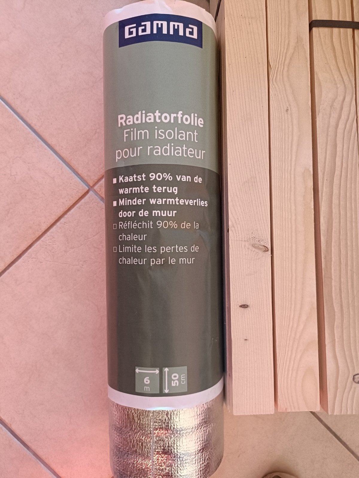 GAMMA Radiatorfolie - 6m x 50cm, Doe-het-zelf en Verbouw, Isolatie en Afdichting, Overige materialen, Nieuw, Minder dan 5 m², Muurisolatie