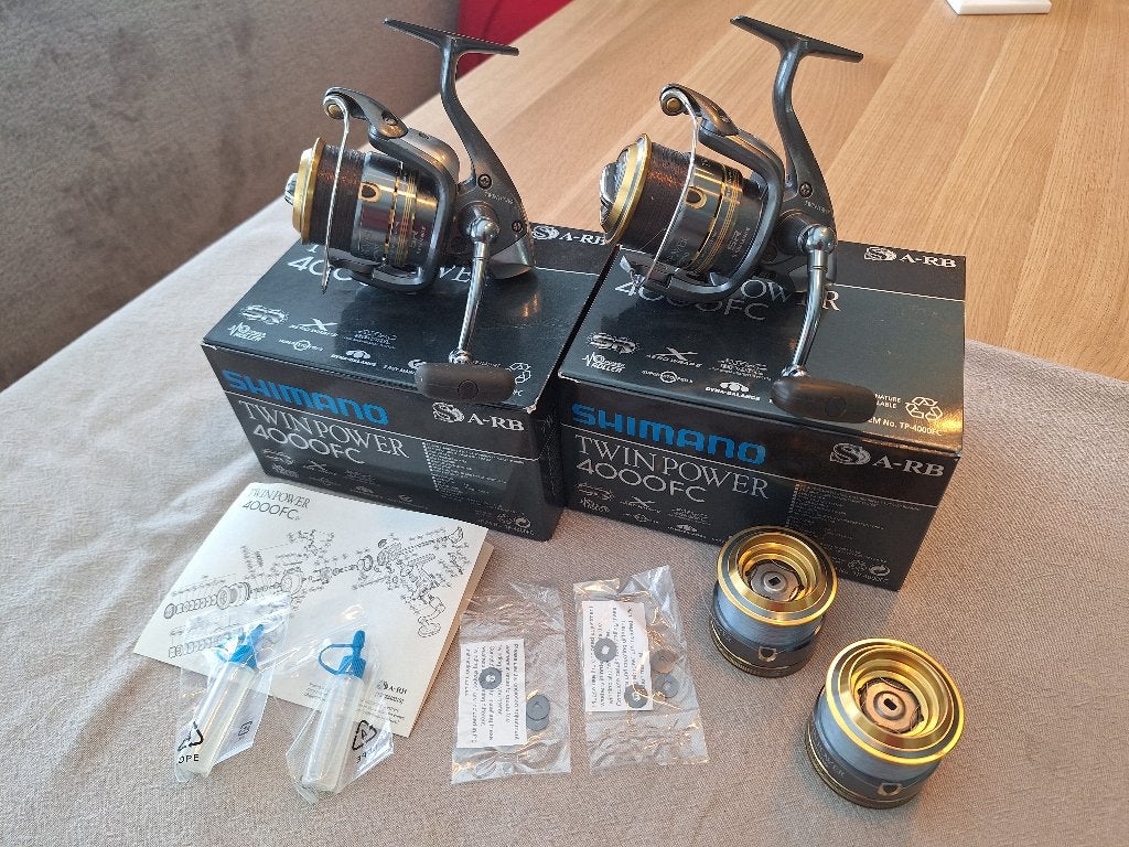 2x Shimano Twin Power 4000FC Molens, Watersport en Boten, Ophalen of Verzenden, Gebruikt, Molen