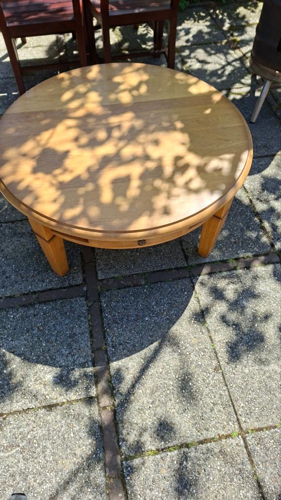 Salon tafel, Ophalen