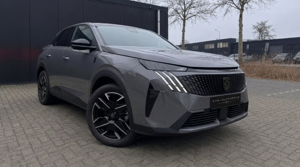 Peugeot 3008 Hybrid Allure | AGR | 360° camera, 145 pk, 1199 cc, Leder en Stof, Hybride Elektrisch/Benzine
