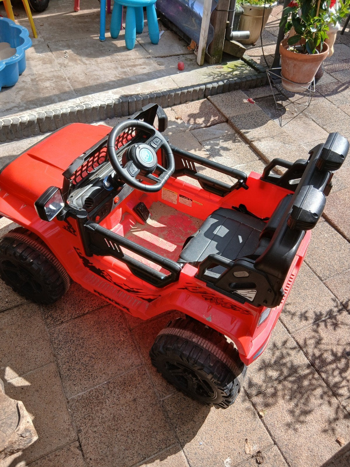 Rode accu auto voor kinderen met nieuwe accu en oplader, Ophalen of Verzenden