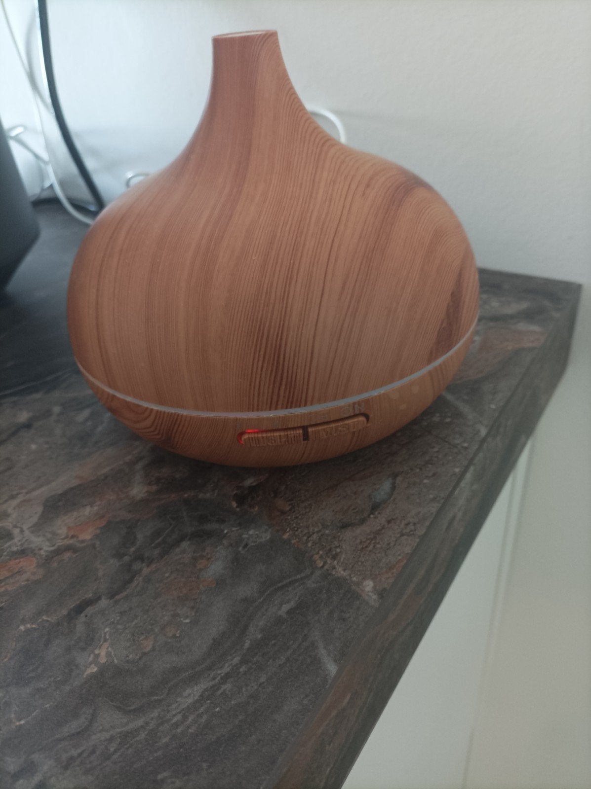 Aroma Diffuser met LED Verlichting - Houtnerf Design, Ophalen of Verzenden, Zo goed als nieuw