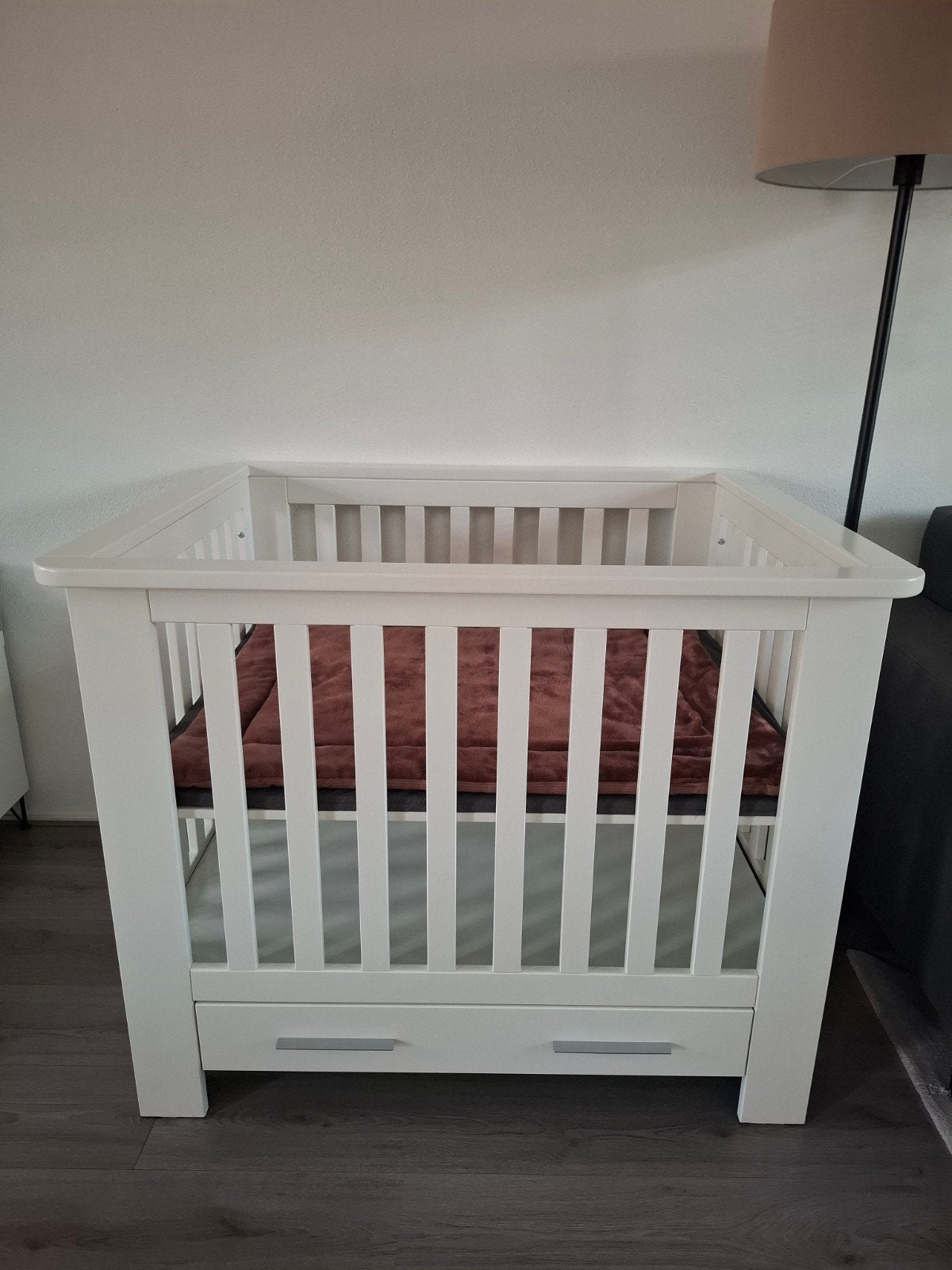 Baby box met lade, Ophalen, Zo goed als nieuw, Vierkant, In hoogte verstelbaar