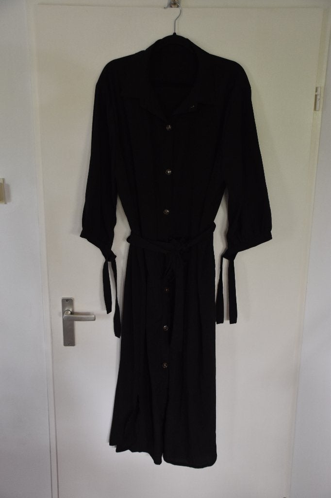 leuke nieuwe zwarte maxi jurk maat XXL, Kleding | Dames, Nieuw, Ophalen of Verzenden, Onbekend, Jurk