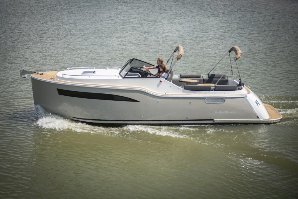 Maxima 920 cabin, Nieuw, Polyester, Overige brandstoffen