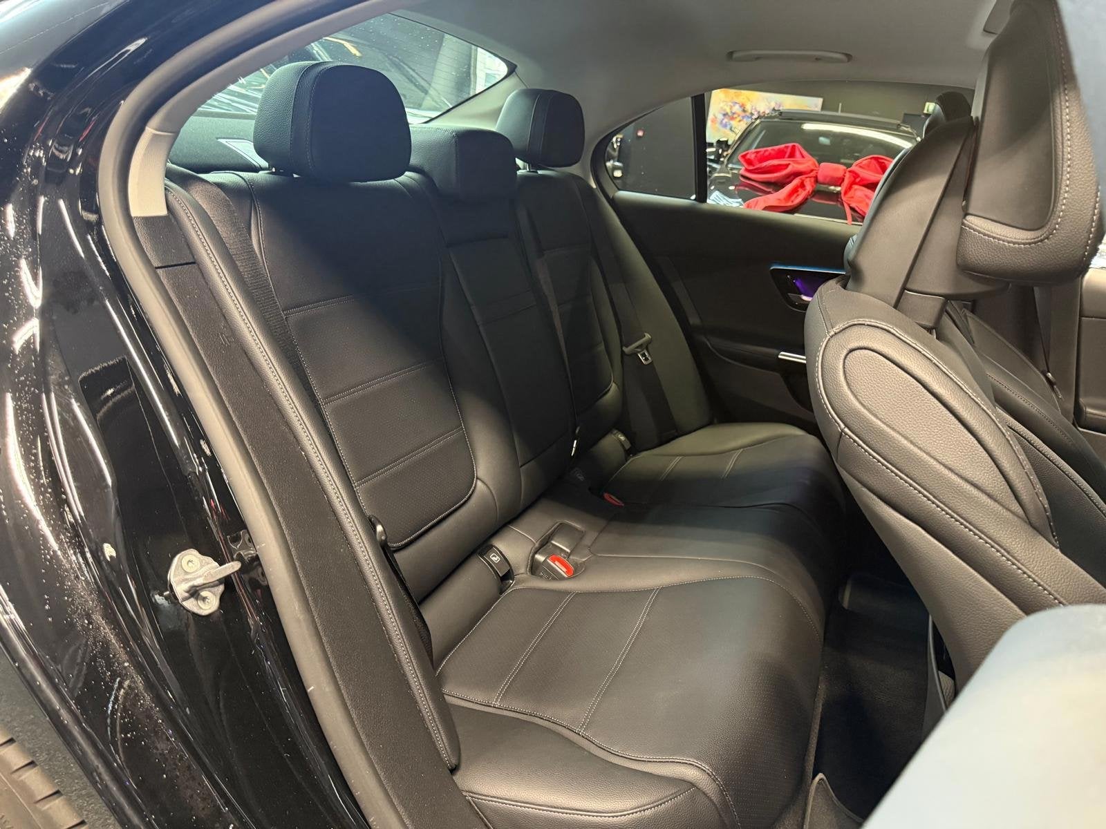 Mercedes-Benz C-klasse 300 e AMG Line PLUG-IN|Schuifdak|CAME, Automaat, 12 maanden, Achterwielaandrijving, 167 km/l