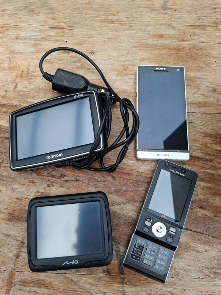 Gsm's en navigaties voor onderdelen, Ophalen of Verzenden, Gebruikt