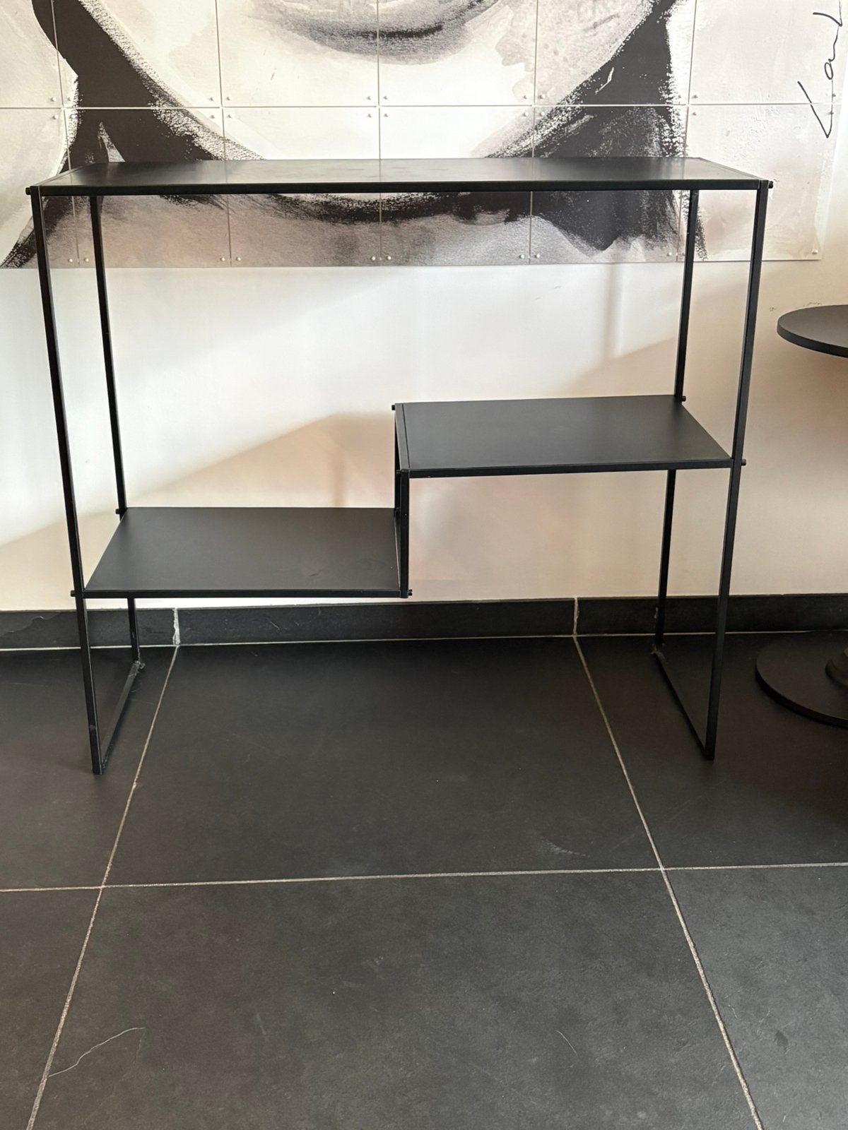 Metalen kastje zwart, Ophalen, 50 tot 100 cm, Zo goed als nieuw, 25 tot 50 cm