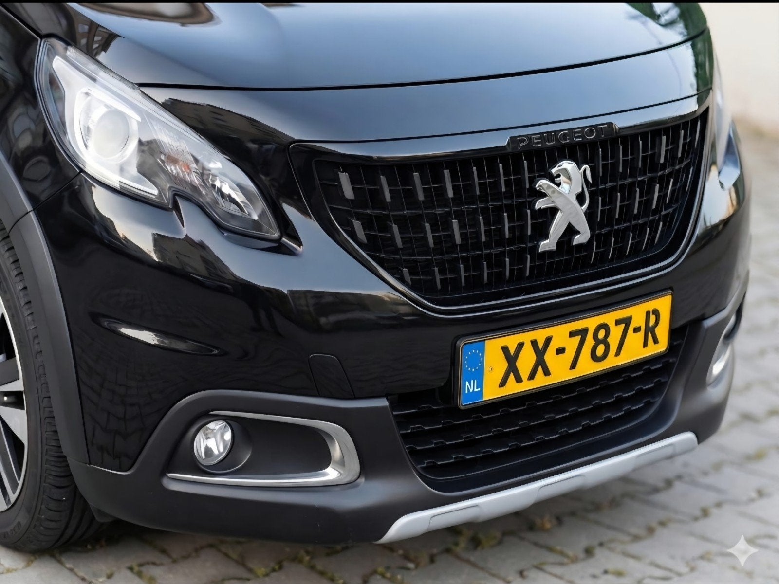 Peugeot 2008 1.2 PureTech GT-LINE! NAVIGATIE/CRUISE/APK NEW, Auto's, Particulier, Te koop