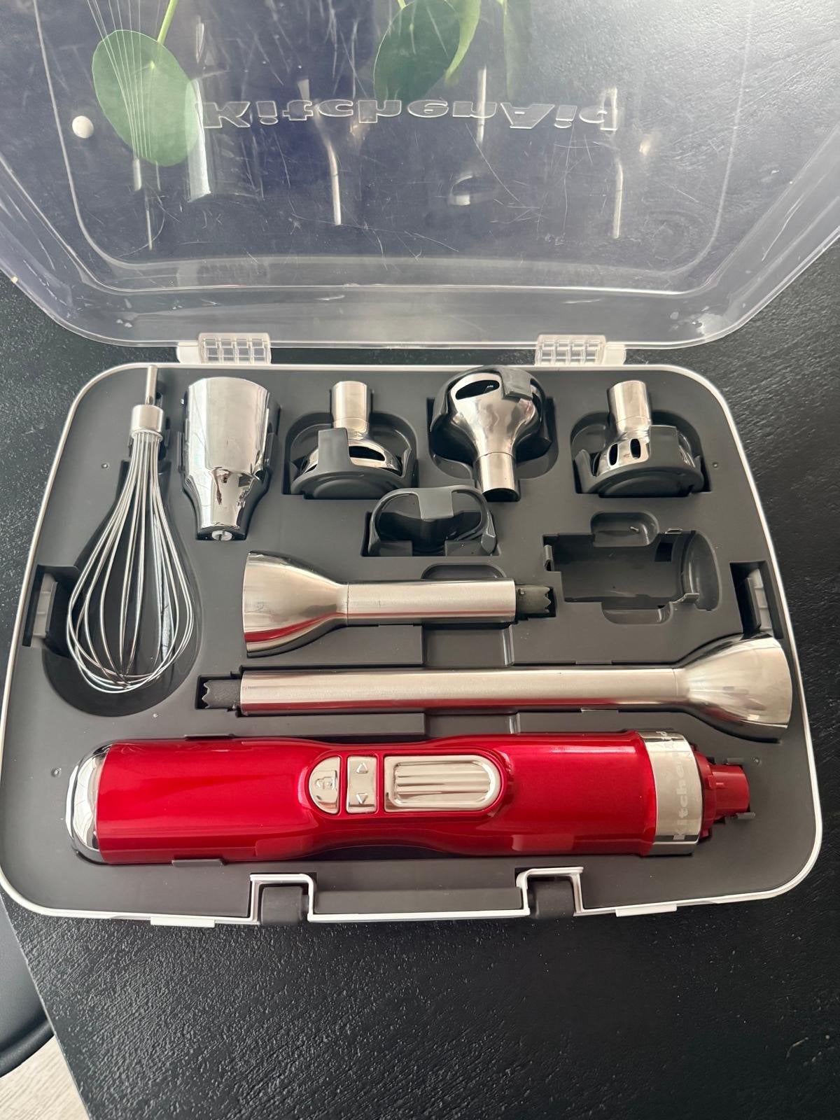 KitchenAid Artisan Snoerloze Staafmixer Rood + Worstenvuller, Minder dan 1 liter, Ophalen, Zo goed als nieuw, 3 snelheden of meer