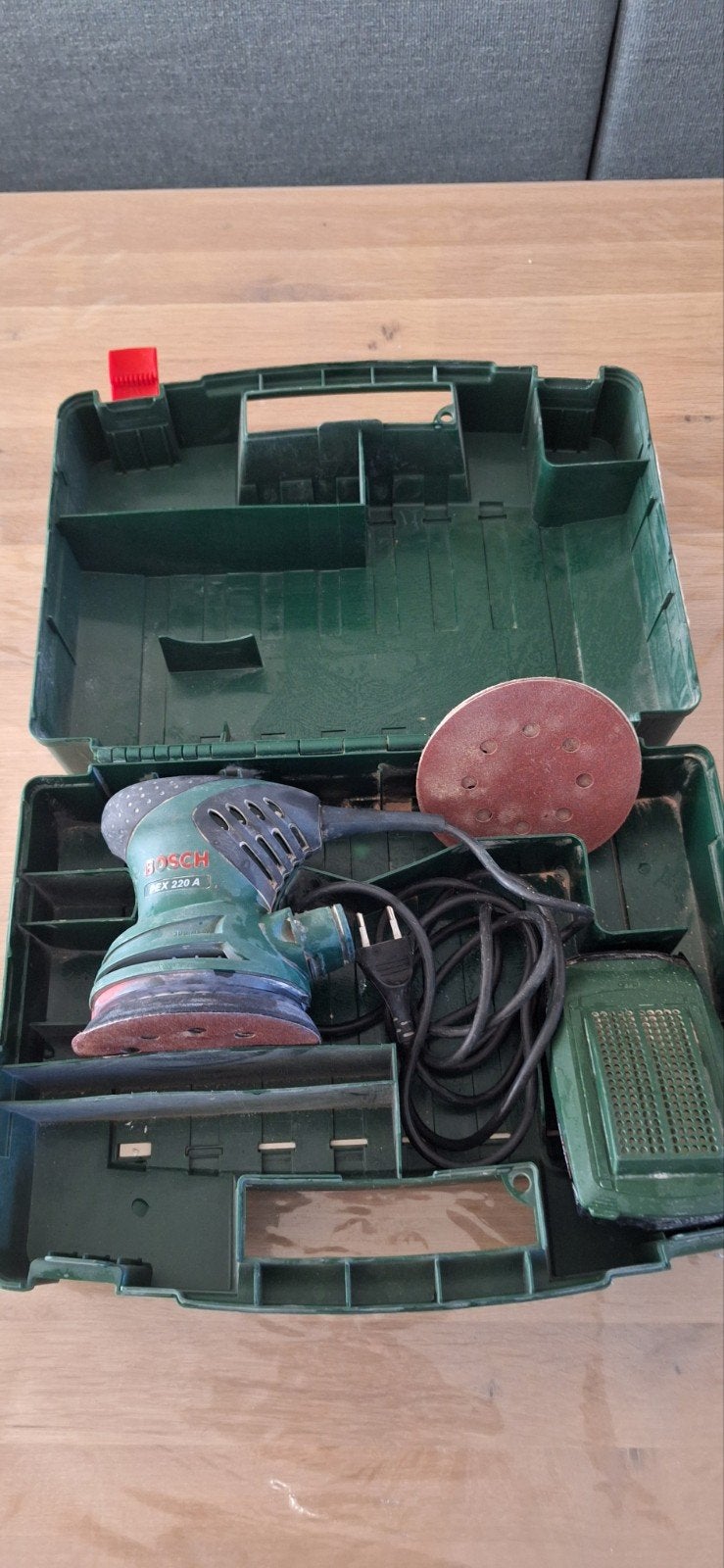 Bosch PEX 220 A Excentrische Schuurmachine met Koffer, Ophalen, Gebruikt, Minder dan 600 watt, Excentrische schuurmachine