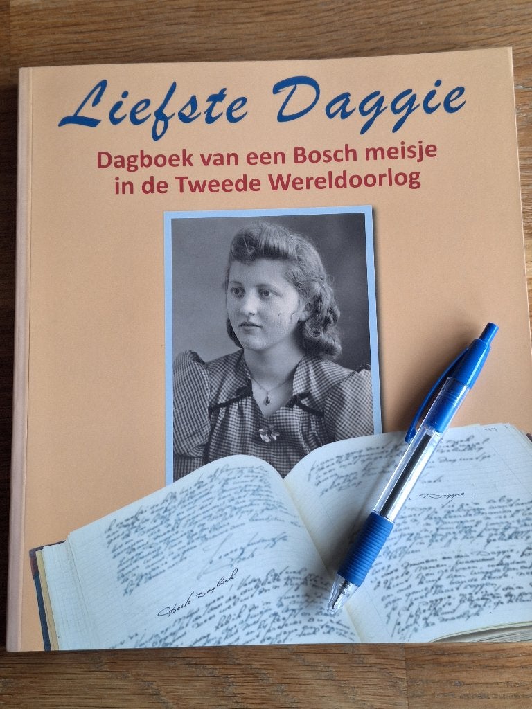 Liefste Daggie; Dagboek van een Bosch meisje in WO II, Ophalen of Verzenden, Tweede Wereldoorlog, Zo goed als nieuw, Overige onderwerpen