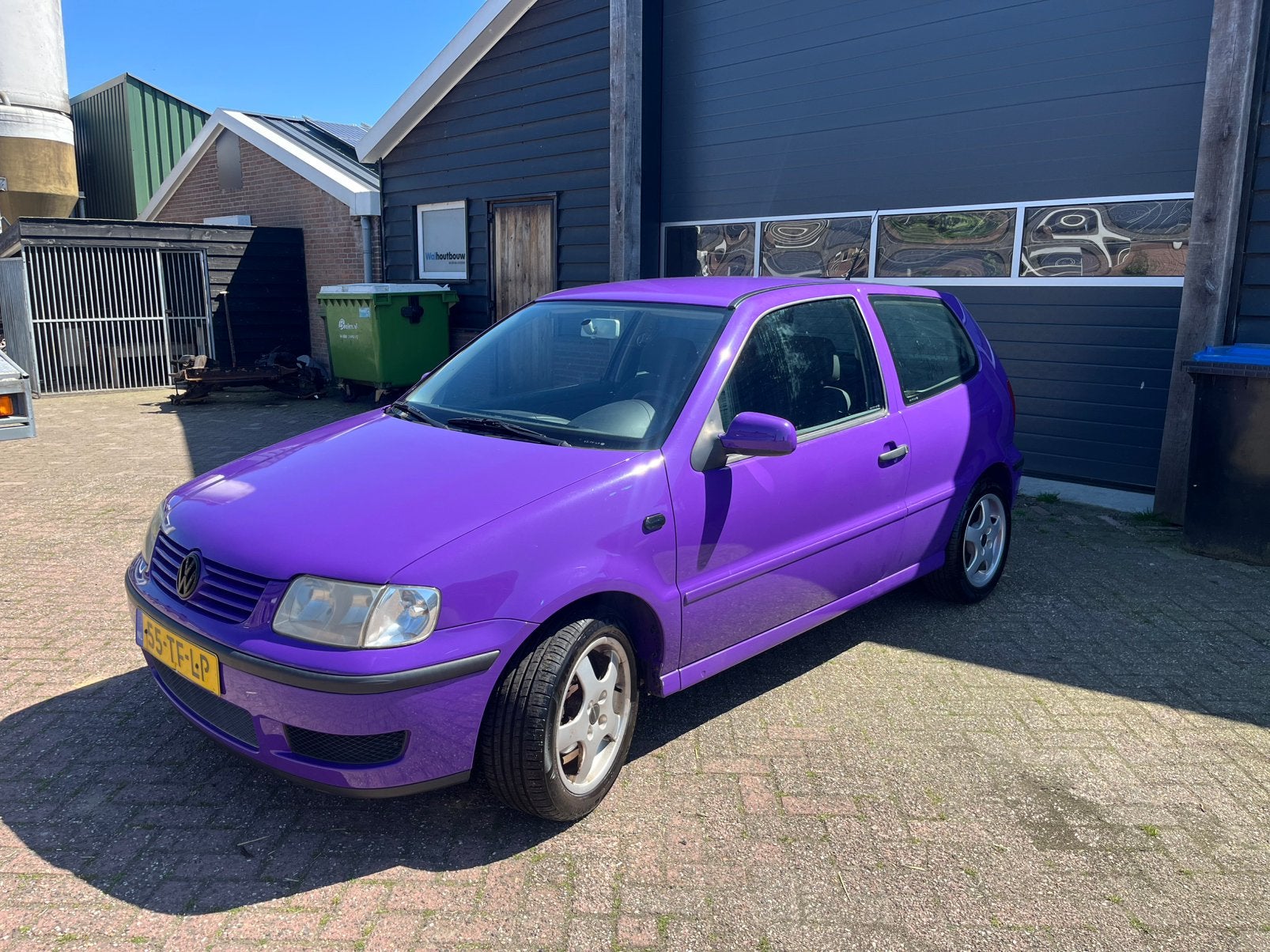 Volkswagen polo milka edition! Nieuwe apk! Nieuwe banden!, Auto's, Volkswagen, Bedrijf, Polo, ABS, Airbags, Electronic Stability Program (ESP)