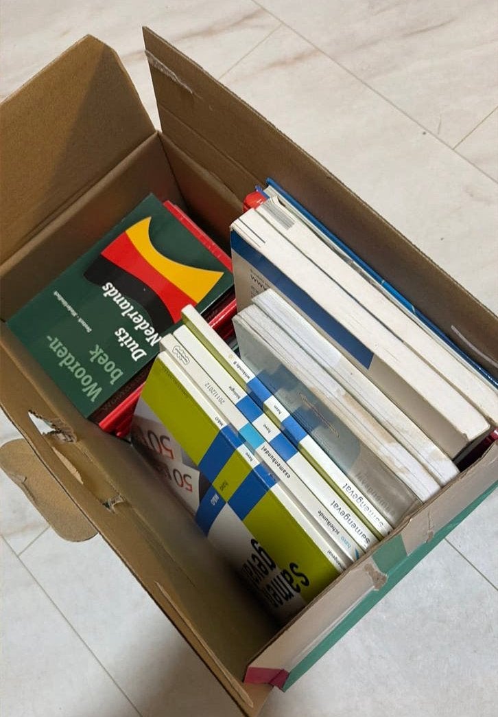 Examenbundels en woordenboeken, Ophalen, Beta, Zo goed als nieuw