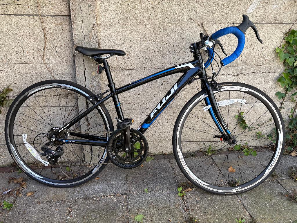 Fuji Ace 650 youth road bike, Ophalen, 22 inch, Velgrem, Zo goed als nieuw