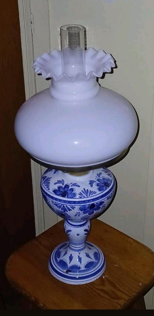 Delfts Blauwe Lamp met Glazen Kap - Vintage Stijl, Antiek en Kunst, Ophalen of Verzenden