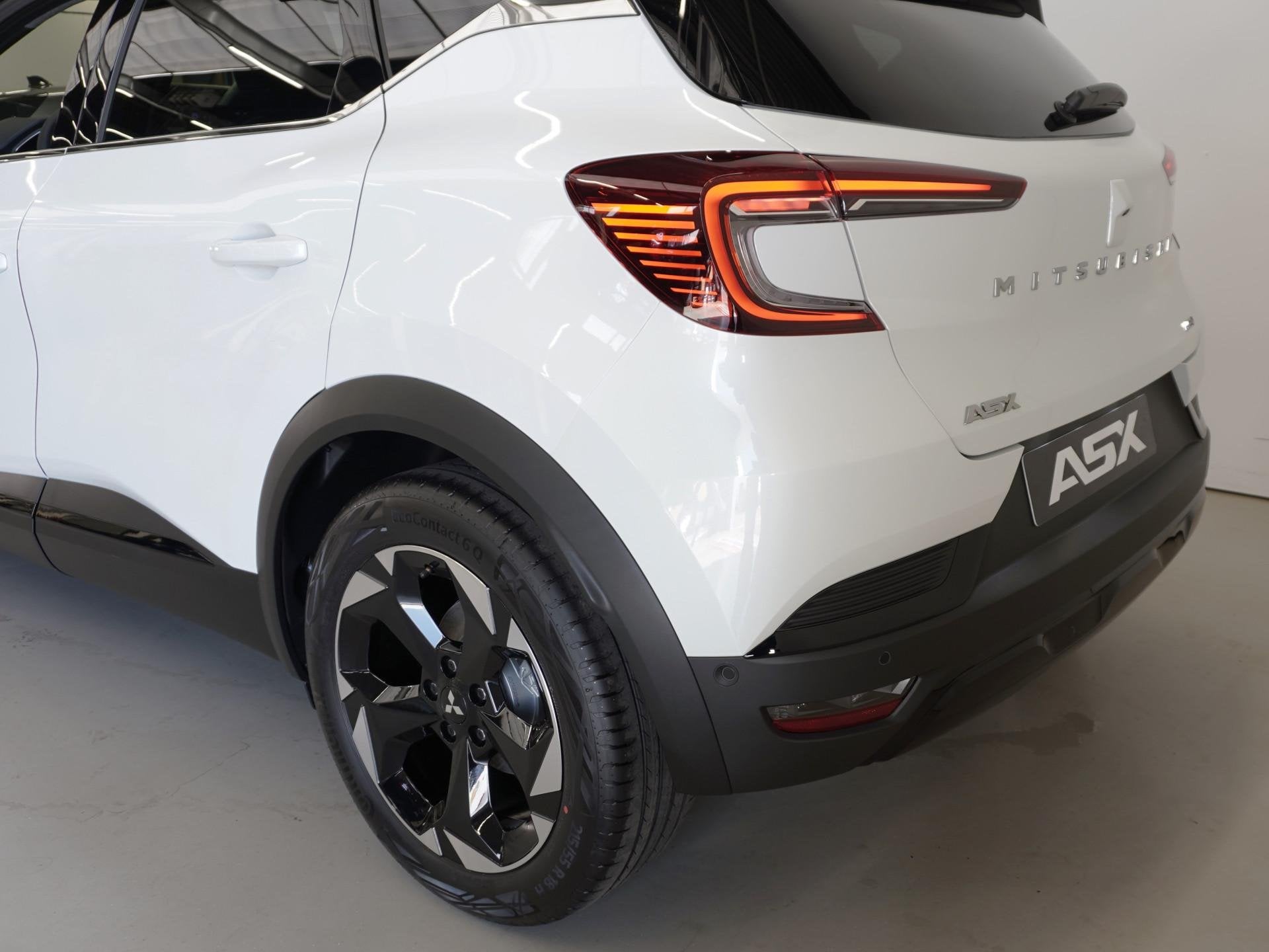 Mitsubishi ASX 1.8 HEV AT Executive | Google connect | Direc, Auto's, Stof, Zwart, 4 cilinders, Wit